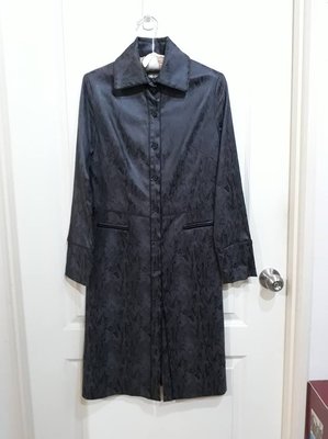 黃淑琦品牌(ROOT根號) 全新蛇紋大衣外套/洋裝