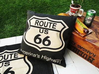 (I LOVE 樂多) 日本進口 美式風格 美國 66公路 66route 抱枕 靠枕 居家 餐廳 汽車皆可用