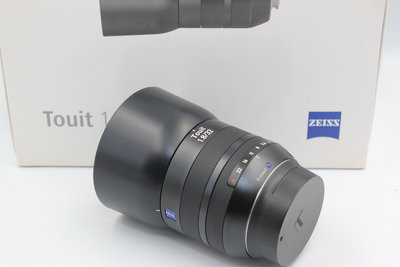Carl Zeiss Touit 1.8/32 Zeiss Touit 32mm f1.8 For:Fujifilm