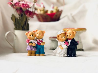光和盆子【熊甜蜜 2款】佈置 情侶 結婚 婚禮 手作 材料 擺飾 雜貨 樹脂 擺件 熊 袖珍 娃娃 公仔 愛情 情人節