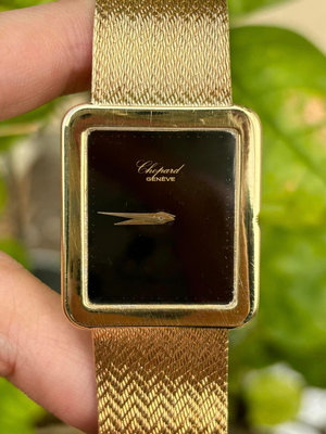 Chopard 蕭邦 2166 18K金單錶 黑色面盤 錶徑35*28mm  手上鍊