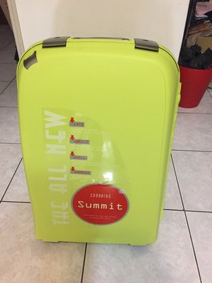 CROSSING SUMMIT 檸檬綠28吋硬殼行李箱(鋁合金) 面交