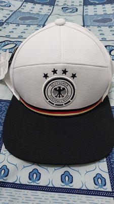 ADIDAS 足球 德國冠軍帽 白黑