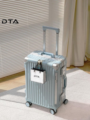 祁祁DTA多功能拉桿箱女20寸鋁框大容量PC密碼登機旅行箱子男行李箱26