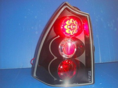 小亞車燈╠ 全新高質感寶獅307SW 黑框LED尾燈 (訂金下標區)2000