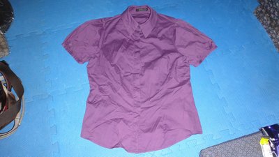 ~保證真品很新的 BOSCH 紫色短袖襯衫38號~便宜起標無底價標多少賣多少