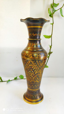 銅花瓶， 海外回流，鏨刻花紋干花瓶，異域風情，銅花瓶， 海外