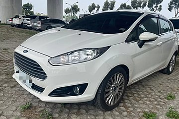 📌認證中古車📌Ford Fiesta 2018