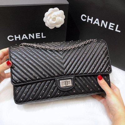 CHANEL 黑色 牛皮 山形紋 復古銀鍊 珠珠 鉚釘 復刻 2.55 鍊包  14802