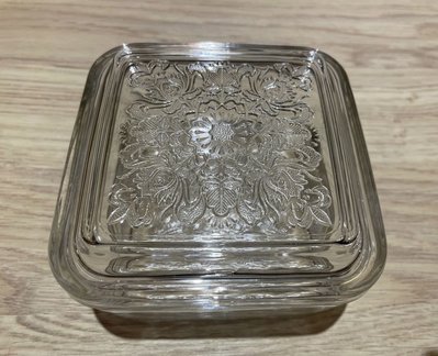 早期玻璃收納盒 玻璃收納盒 造型擺飾品 雕花玻璃置物盒 玻璃擺飾品 玻璃罐