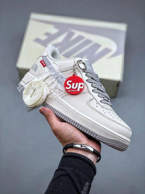 The North Face x Supreme x Nike Air Force 1 07 Low 聯名空
