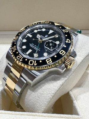 ROLEX 勞力士 GMT-MASTER 116713LN 黑圈、黑面、綠針半金錶圈 二手美品
