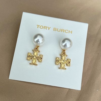 歐美飾品時尚質感Tory Burch TB耳環珍珠耳釘雙T金屬徽標耳飾精致百搭款現貨-阿拉朵朵