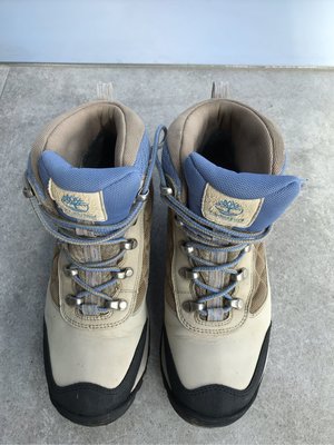 Timberland 防水Gore-Tex高筒登山鞋