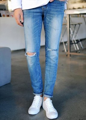 FINDSENSE Z1 韓國 時尚 潮 男 基本款 簡約 修身 破洞 藍色 水洗 小腳褲 九分褲 牛仔褲