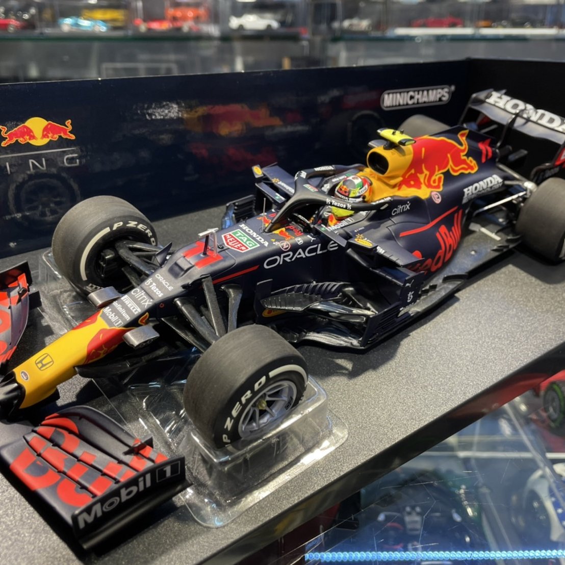 ワンピなど最旬ア！ 即日発送 新品 Red Bull Racing Limited Edittion