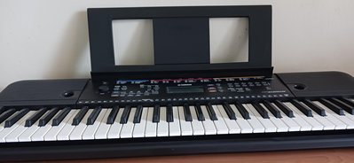 YAMAHA PSR-E263電子琴