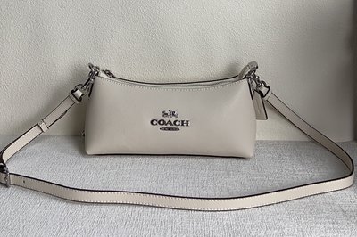 【小怡代購】 全新 COACH CL407 美國正品代購新款女士單肩斜跨包 腋下包 超低直購