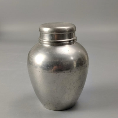 。錫半造日本純錫茶筒茶葉罐。使用過，不帶箱，品相