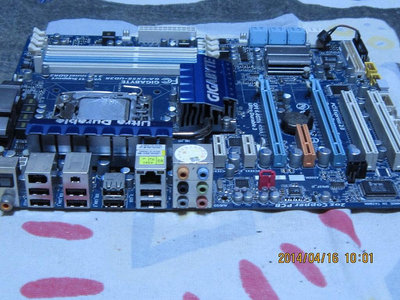 技嘉電腦主機板，GA-EX58-UD3R + CPU-I7-920-良品保固7日，照片是實物拍攝，請看清楚照片，和說明
