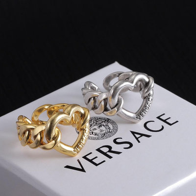 義大利時尚品牌Versace凡賽斯鏤空愛心寬版開口戒指 代購