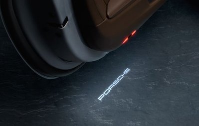 Porsche 原廠 LED 迎賓燈 照地燈 投射燈 For 911 ( 992 ) Carrera 4 / 4S