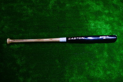 棒球世界全新Easton 實心白樺木壘球棒壘球木棒特價細握把