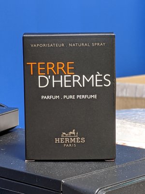 香親香愛～Hermes 愛馬仕 大地男香限量版香精 12.5/5ml, Terre D'Hermes PARFUM