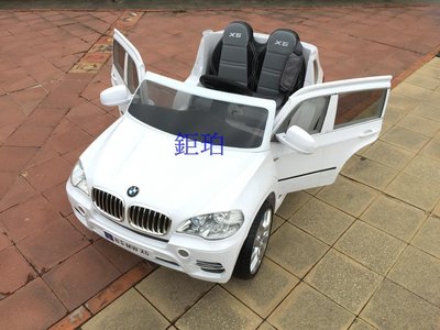 【鉅珀】原廠授權BMW-X5新款韓國版快速雙馬達款+2.4G槍控遙控器+遙控時速可4段變速及緩啟步功能兒童遙控電動車