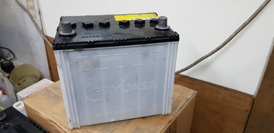 (二手中古電池) GSYUASA 55D23L-MF 加水式汽車電池 數值漂亮，品項優