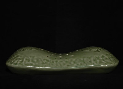 宋耀州瓷枕頭，高8×32公分42006456