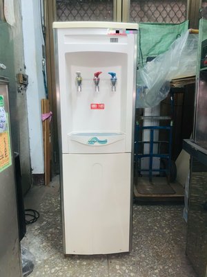 【飲水機小舖】二手飲水機 中古飲水機 冰冷熱飲水機 兩道過濾 61