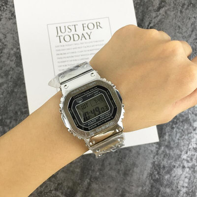 直購#實拍 CASIO 卡西歐手錶 G-SHOCK GMW-B5000D-1A 鋼帶 銀色 運動手錶 附手提袋