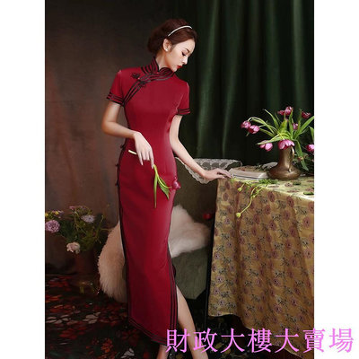 Kayee 紅色旗袍M-4XL大尺碼洋裝 女改良式復古中國風短袖立領長款高級氣質連衣裙 媽媽禮服 婚禮洋裝喜宴尾牙晚禮服