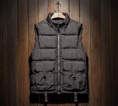FINDSENSE Z1 韓國 時尚 潮 男 冬季 防寒保暖 短款無袖 大口袋飄帶 馬甲 外套 背心 棉衣