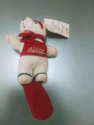 小騎士德州炸雞跟可口可樂聯名北極熊玩偶