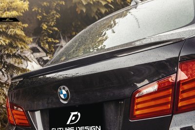 【政銓企業有限公司】BMW F10 全車系 專用 P款 高品質 雙面真空 卡夢 尾翼 非傳統手工包覆件 免費安裝 現貨