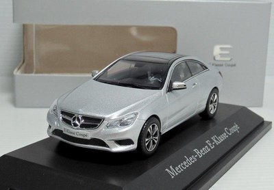 【MASH】[現貨瘋狂價] 原廠 Kyosho 1/43 Mercedes E-Klasse C207 Coupe 銀