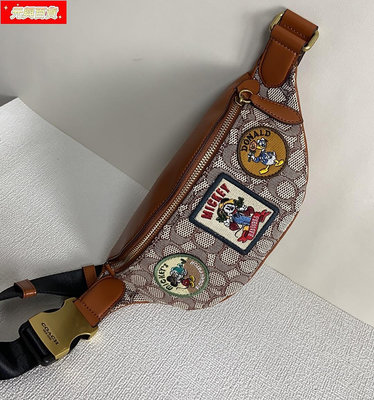 COACH CG970 迪士尼聯名系列徽章腰包 斜挎包 俏皮可愛米奇圖案 復古時尚