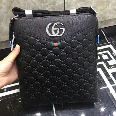 Gucci/古馳男包 正品男士真牛皮肩背包 精品側背包 潮流時尚單肩斜挎男包 青年男包