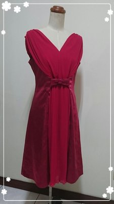 【雍容華貴】全新有吊牌專櫃RED-HOUSE蕾赫斯紅色緞面修身洋裝/小禮服/連身裙,全長內裡,尺寸38