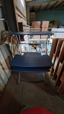 【尚典中古家具】藍色電腦桌 中古/二手/電腦桌/書桌/桌子/工作桌/書桌
