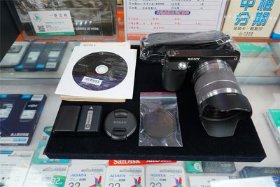 中古 Sony 索尼 NEX-F3 微單眼相機 + E1855 3.5-5.6 OSS 防手震鏡頭 雙電池 自拍翻轉屏