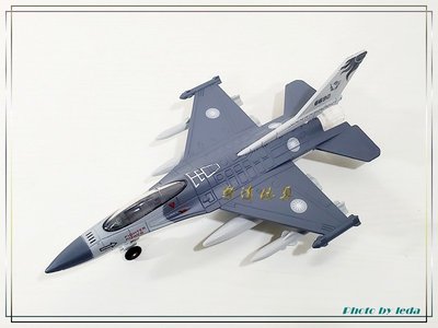 【樂達玩具】EAPAO 易保 CITY RUNNER【F-16 戰機】戰鬥機 飛機 合金車 #FC-2116
