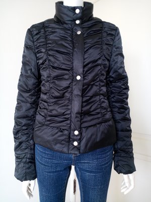 專櫃CUMAR黑色夾克外套(女，SIZE:F號)，夏日特價200