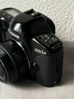 Canon EOS 1n + Canon EF 28mm f2.8 / 底片單眼相機 + 鏡頭