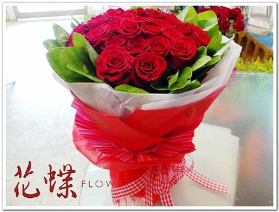 Taipei Florist~情人專屬33朵玫瑰~乾淨簡約時尚包裝~台北市優質花店推薦~