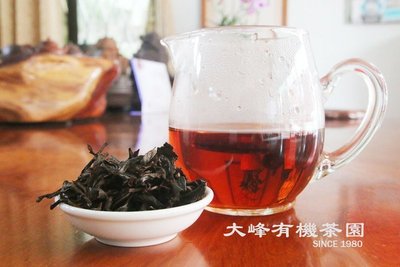 【裸包】大峰有機茶園-頂級達人限量手作蜜香紅茶--1000元/罐75g