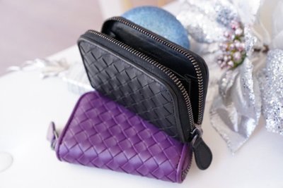 Bottega Veneta 114075 intrecciato zip wallet 小型卡片拉鍊夾 黑