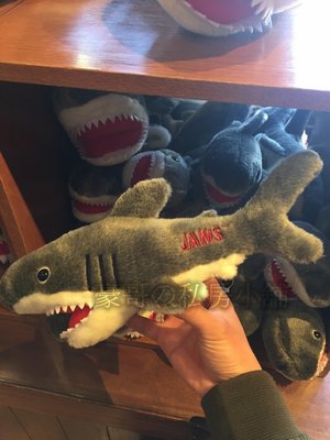 日本代購 日本大阪環球影城 大白鯊 鯊魚 玩偶 娃娃 JAWS 大 中 小  其它環球影城 內商品皆可代購  小小兵
